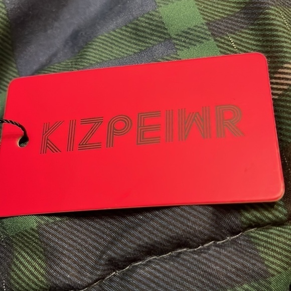 Nwt black large bikini top removable pads adjustable straps - Picture 5 of 5